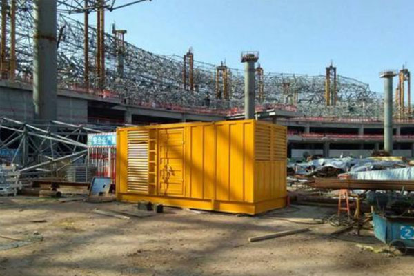三水发电机出租如何判断空气滤清器是否需要更换？